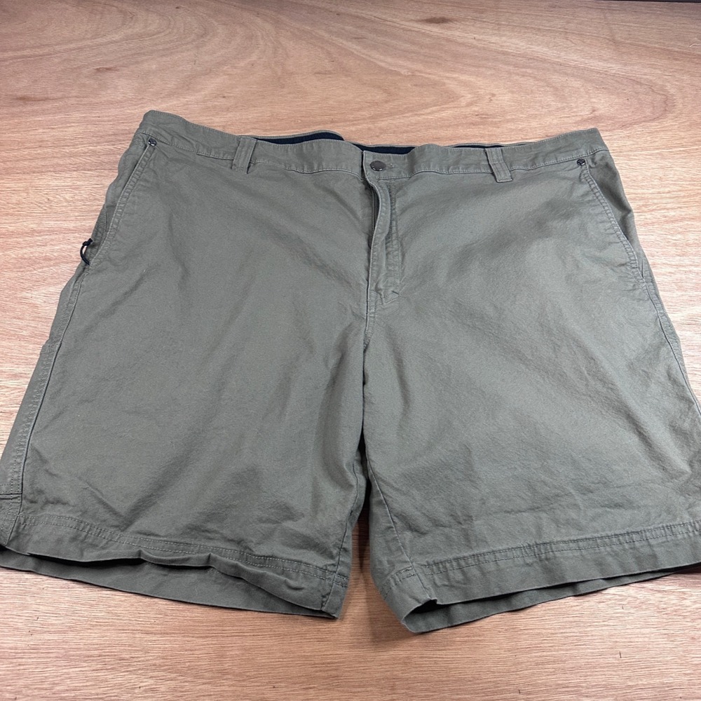 Columbia Olive Green Cargo Shorts Mens 48 Regular Fit Cotton Utility Hiking